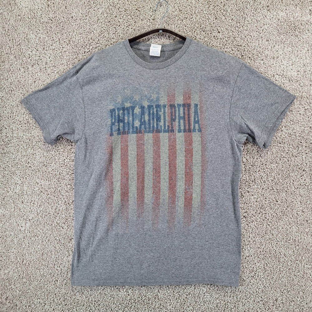 Delta Pro Weight T-Shirt Men Large Gray Philadelphia American Flag Graphic Tee